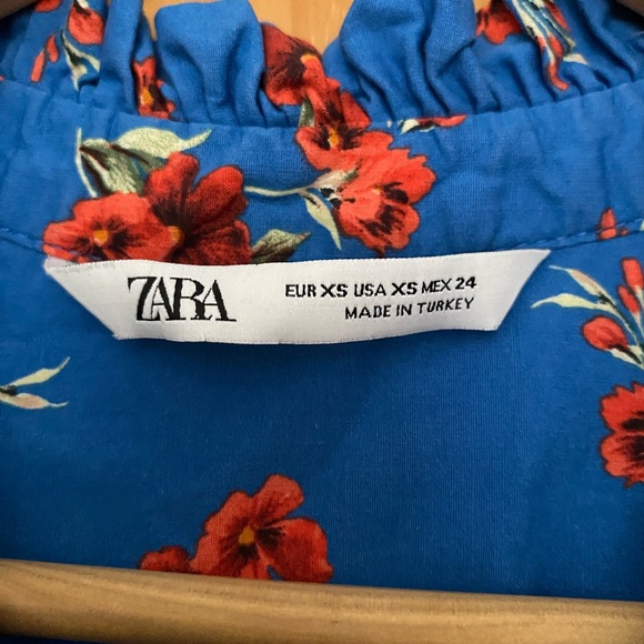 Zara blouse - Picture 3 of 3